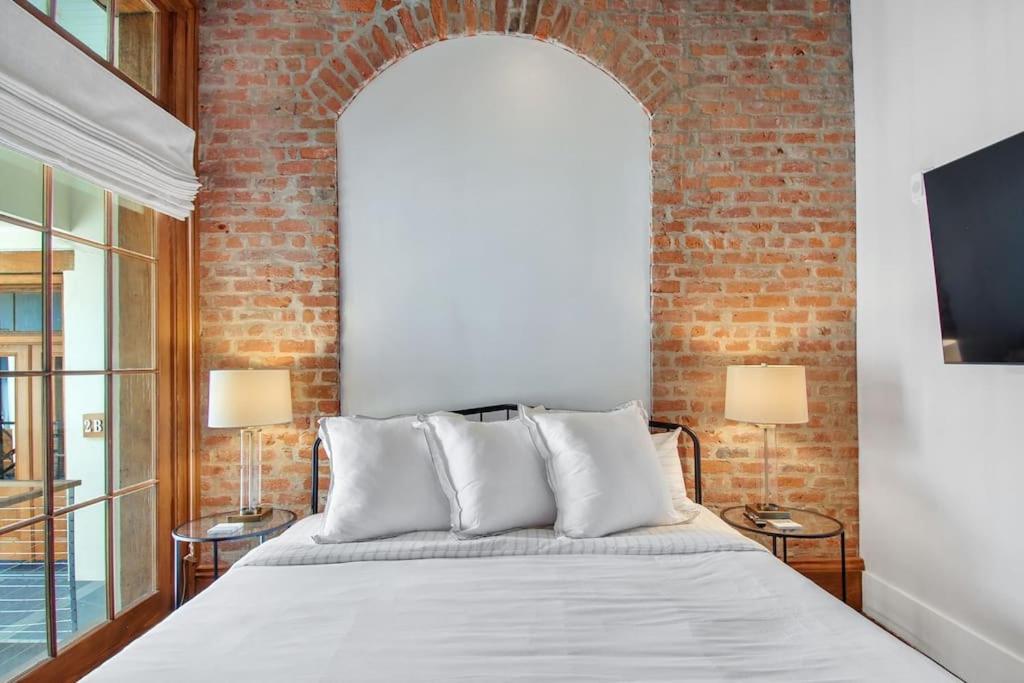뉴올리언스 Fab 1838 Garden District 5Br With Parking And Balcony 아파트 외부 사진